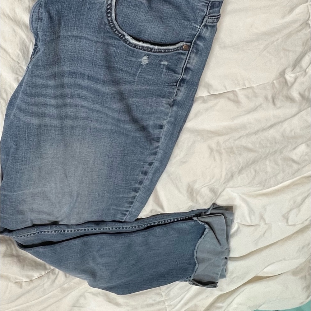 Riders by Lee Blue Straight Leg Mid-rise Boyfriend Jeans w/ Cuffed Hem.